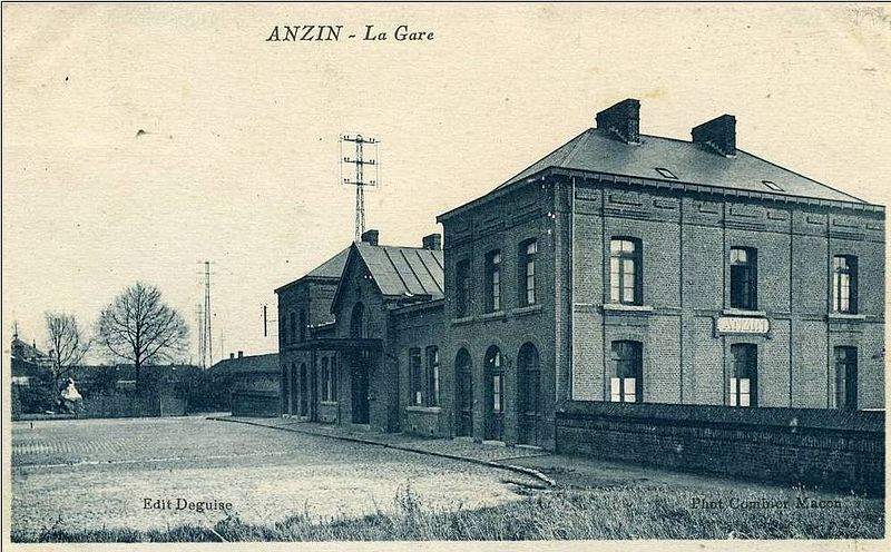 La Gare d'Anzin sur une carte postale ancienne