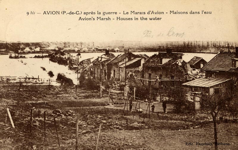 Les Marais d'Avion après la Grande Guerre sur une carte postale ancienne