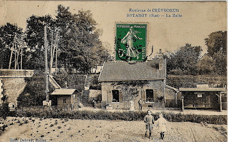 La Halte de Rotangy aux environs de Crèvecoeur sur une carte postale ancienne
