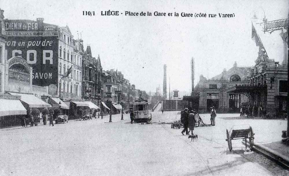 La Place de la Gare de Liège sur une carte postale ancienne