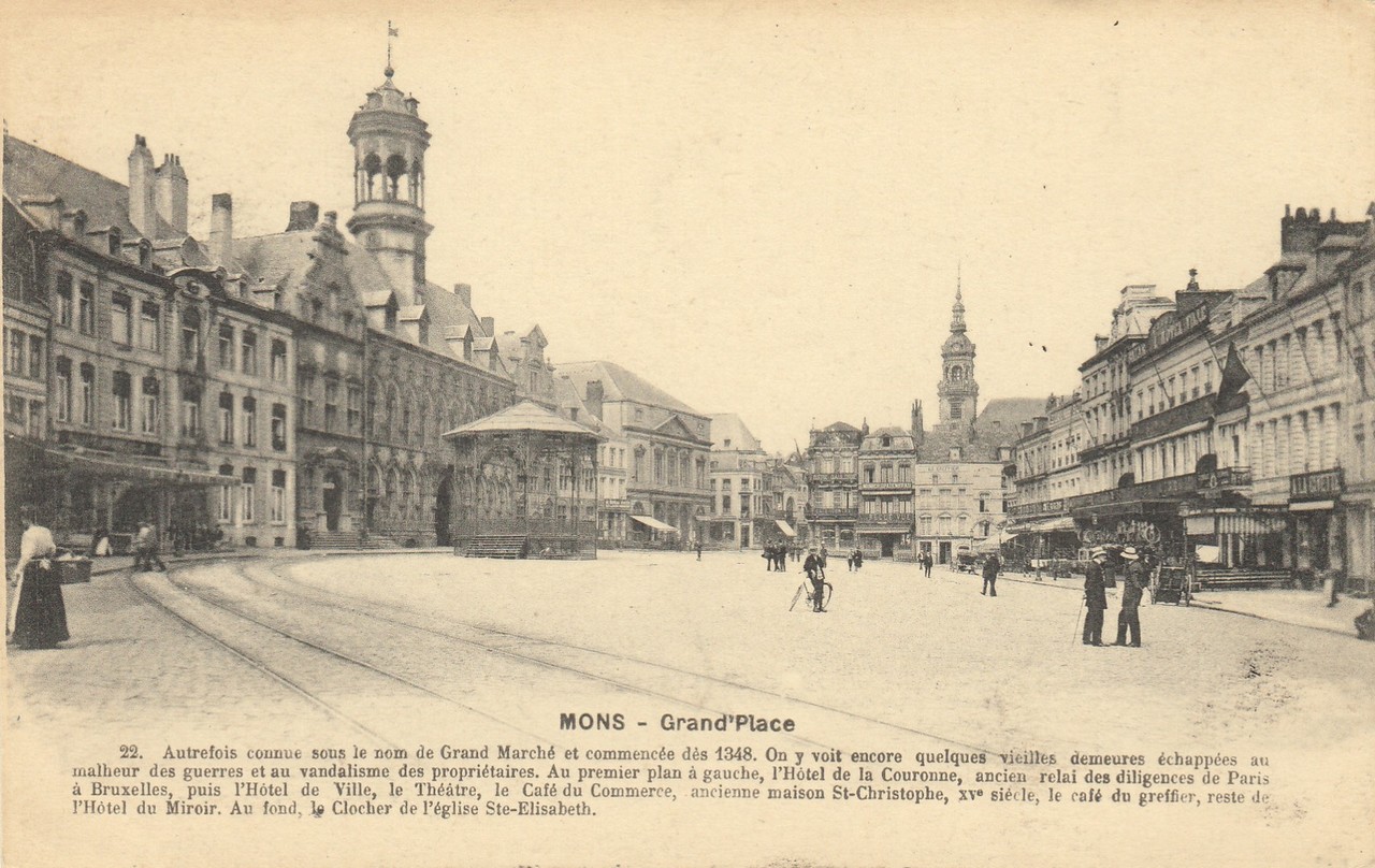 La grand'place de Mons sur une carte postale ancienne