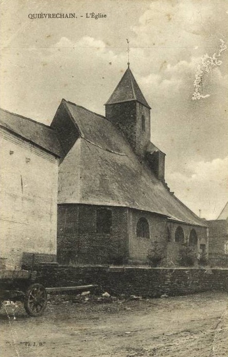 L'église Saint-Martin à Quiévrechain sur une carte postale ancienne