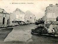 La Grand'rue à Bétheniville après la Grande Guerre