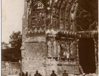 La cathédrale de Reims après le Bombardement