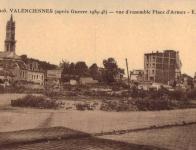 Vue de la Place d'Armes de Valenciennes après 1945