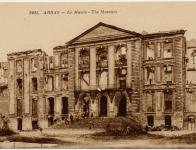Le musée d'Arras en ruines