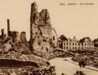La rue Saint-Gery en ruines après la Grande Guerre