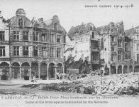 La petite place bombardée par les allemands (1914-1918)